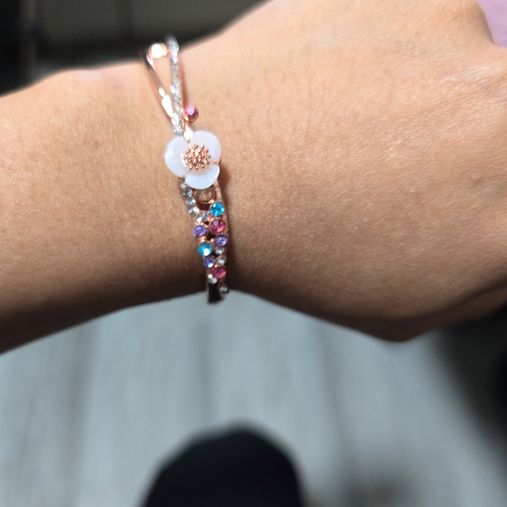 Ring, bracelet, earing